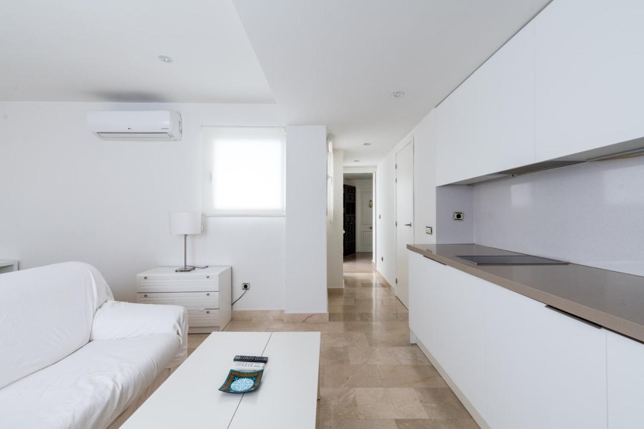 Historic Building Cathedral Apartment Seville Ngoại thất bức ảnh