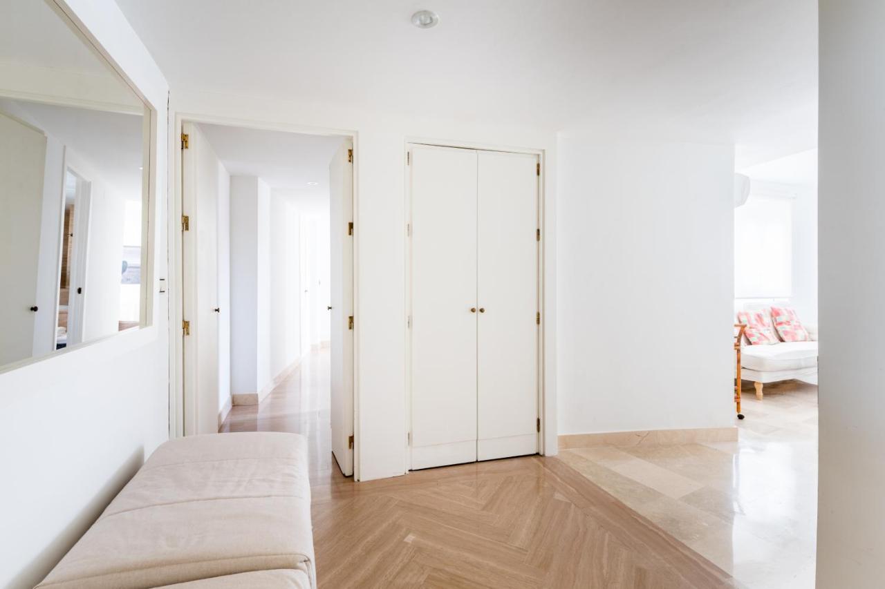Historic Building Cathedral Apartment Seville Ngoại thất bức ảnh