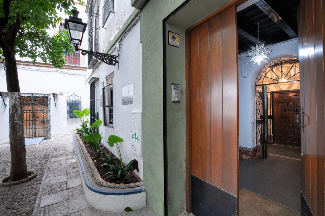 Historic Building Cathedral Apartment Seville Ngoại thất bức ảnh